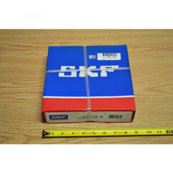 SKF Tapered roller bearing 32028X 210 x 140 x 45 mm brand new in box #10 image